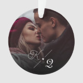 私たちの初めてのクリスマス婚約したクラシックのミニマル写真 オーナメント (正面)