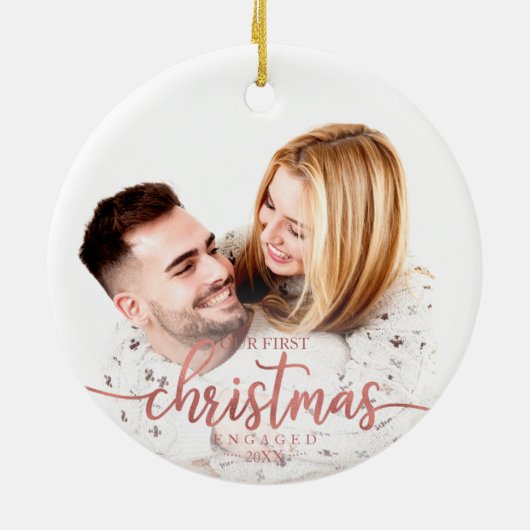 私たちの初めてのクリスマス婚約したシンプルのエレガント写真 セラミックオーナメント (裏面)