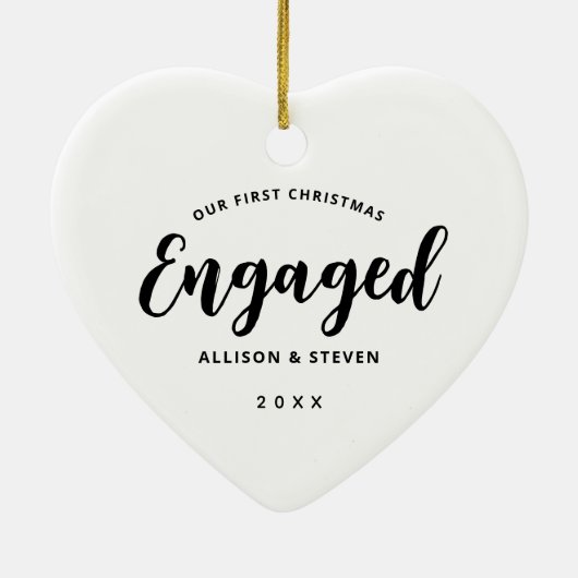 私たちの初めてのクリスマス婚約したスモダンクリプキー セラミックオーナメント (裏面)