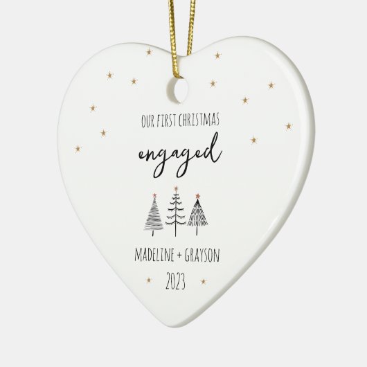 私たちの初めてのクリスマス婚約したハート セラミックオーナメント (左)