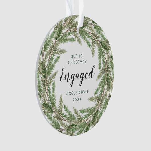 私たちの初めてのクリスマス婚約したパインリース写真 オーナメント (正面)