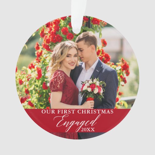 私たちの初めてのクリスマス婚約したフォトレッド オーナメント (正面)