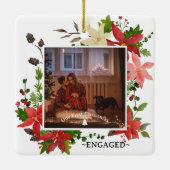 私たちの初めてのクリスマス婚約したポインセチア写真 セラミックオーナメント (裏面)