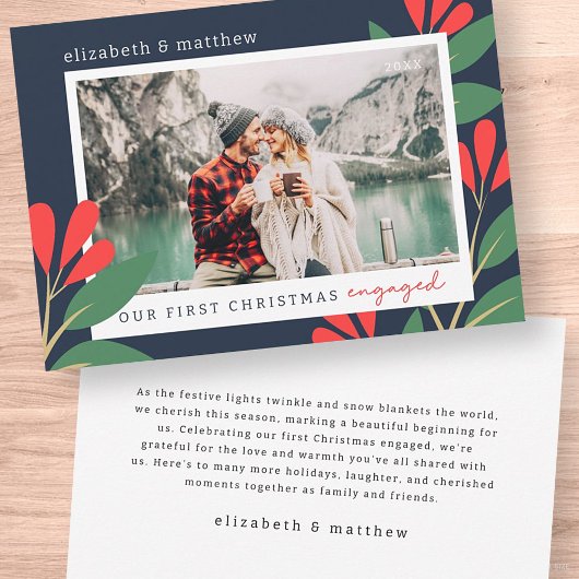 私たちの初めてのクリスマス婚約したモダンの葉写真 シーズンカード