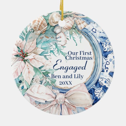私たちの初めてのクリスマス婚約した結婚したリース セラミックオーナメント (裏面)