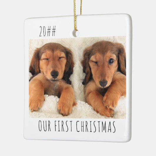 私たちの初めてのクリスマス子犬の風景の写真 セラミックオーナメント (左)