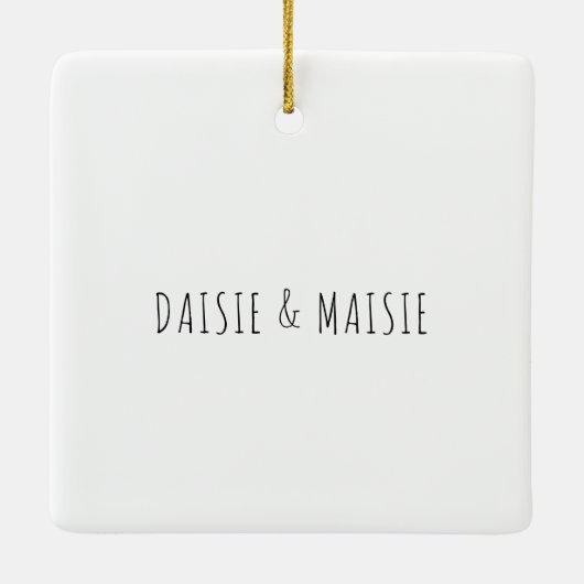 私たちの初めてのクリスマス子犬の風景の写真 セラミックオーナメント (裏面)