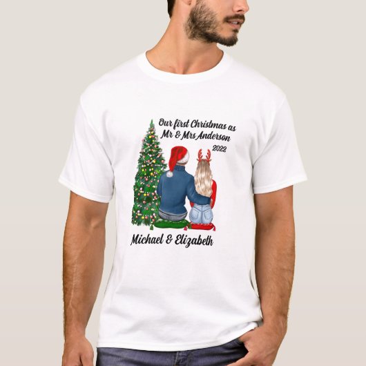 私たちの初めてのクリスマス結婚したはカップルの男性 Tシャツ (正面)