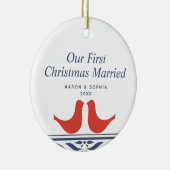 私たちの初めてのクリスマス結婚したパーソナライズされたドブ セラミックオーナメント (右)