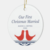 私たちの初めてのクリスマス結婚したパーソナライズされたドブ セラミックオーナメント (左)