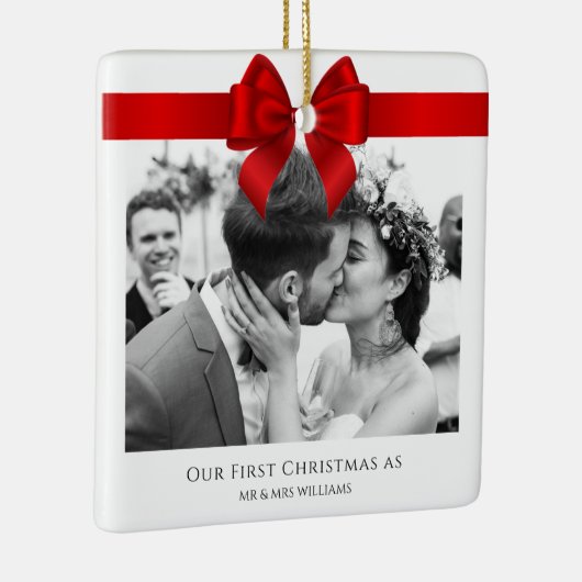 私たちの初めてのクリスマス結婚したミニマリストのミスターとミセス セラミックオーナメント (右)