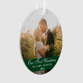私たちの初めてのクリスマス結婚のフォトグリーン オーナメント (正面)