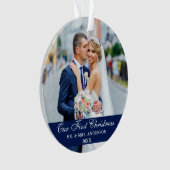 私たちの初めてのクリスマス結婚の写真の青 オーナメント (正面)