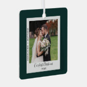 私たちの初めてのクリスマス結婚の写真休暇 メタルオーナメント (正面右)
