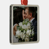 私たちの初めてのクリスマス結婚の写真 メタルオーナメント (右)