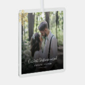 私たちの初めてのクリスマス結婚ズの写真の休日 メタルオーナメント (正面右)