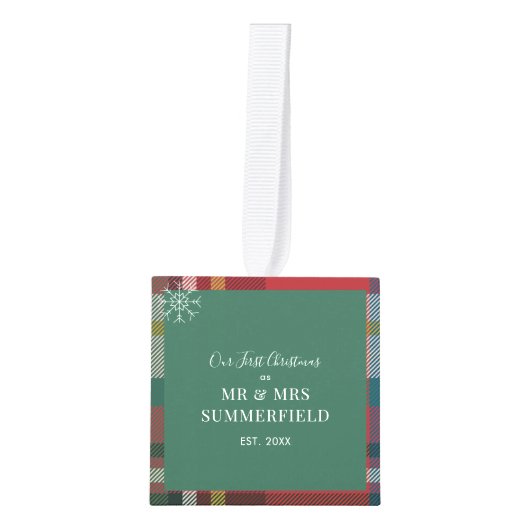 私たちの初めてのクリスマス結婚プレイドの写真 キューブオーナメント (正面)