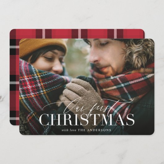私たちの初めてのクリスマス赤い格子模様の写真カード シーズンカード (正面/裏面)