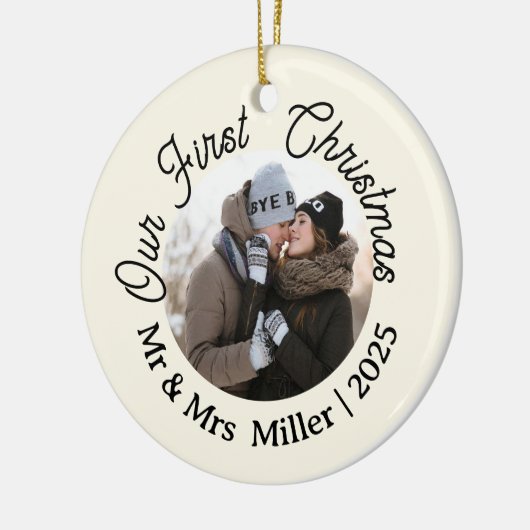 私たちの初めてのクリスマス2025 Mr. & Mrs. Photo Keepsake セラミックオーナメント (左)
