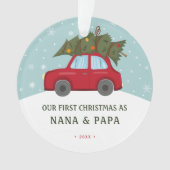 私たちの初めてのクリスマス 祖父母 赤い車の木のオーナメント オーナメント (正面)