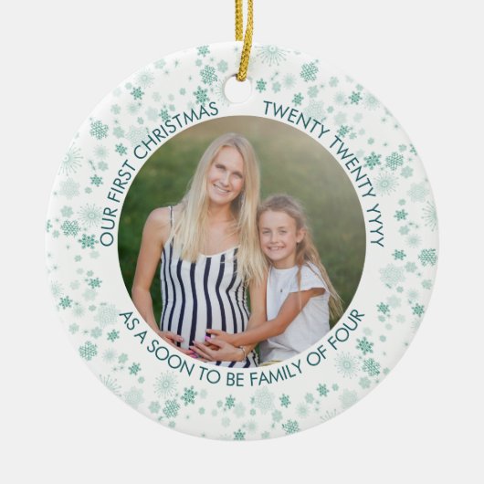 私たちの初めてのクリスマス | Greem Ditsyスノーフレーク写真 セラミックオーナメント (正面)