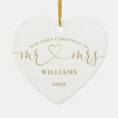 私たちの初めてのクリスマス Mr. Mrs. ゴールド ハート スクリプト フォト セラミックオーナメント (正面)