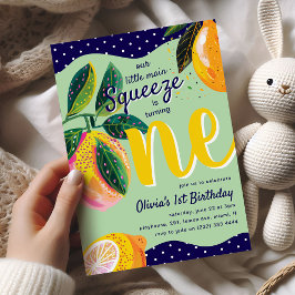 私たちの大切な人"Main Squeeze"のレモンを使ったファンタジーな1歳の誕生日 招待状