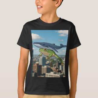 私たちの奇想天外な「カエルとクジラ」のファンタジーの背景 Tシャツ