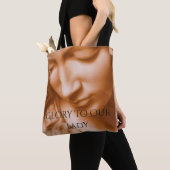 私たちの女性に誇りを持つ トートバッグ (クローズアップ)