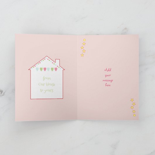 私たちの家のピンクのクリスマスツリー シーズンカード (内部)