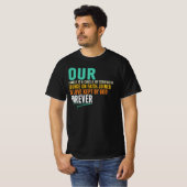 私たちの家族は強さの輪 Tシャツ (正面フル)