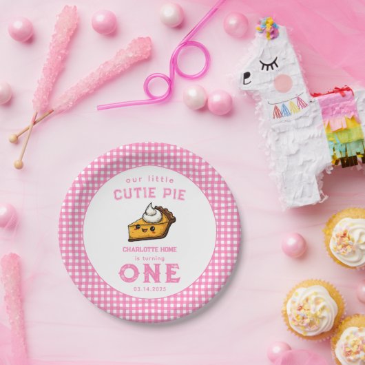 私たちの小さなかわいこちゃんパイ日1stバースデーピンク ペーパープレート (パーティー)