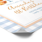 私たちの小さなかわいこちゃんパイ1日の誕生日ウェルカムサイン ポスター (角)