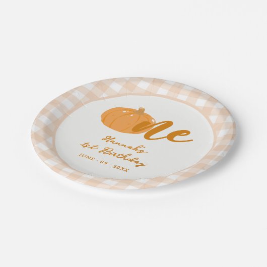 私たちの小さなカボキンボホオレンジの最初の誕生日 ペーパープレート (アングル)