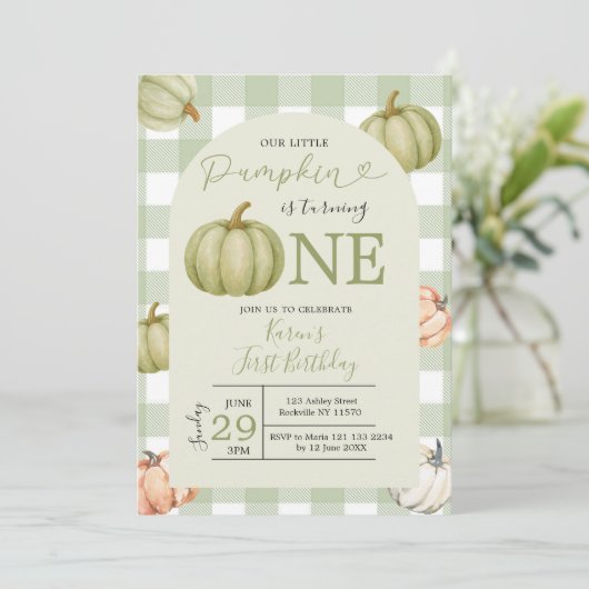 私たちの小さなカボチャのセージのギンガム1歳の誕生日 招待状 (スタンド正面)