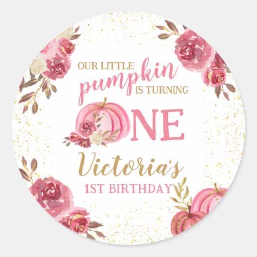 私たちの小さなカボチャのピンクの水の色の最初の誕生日 ラウンドシール (正面)