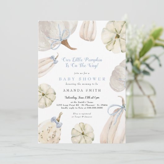 私たちの小さなカボチャ少年ブルーボウ赤素朴ちゃんシャワー 招待状 (スタンド正面)