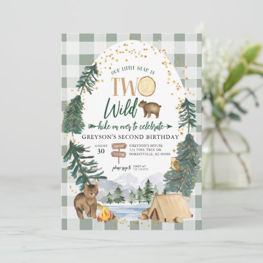 私たちの小さなクマは2つの野生の誕生日招待状 招待状 (スタンド正面)