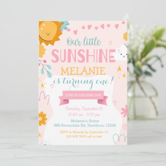 私たちの小さなサンシャインキュートピンクガールファースト誕生日 招待状 (スタンド正面)