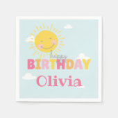 私たちの小さなサンシャインピンクハッピーバースデー任意の年齢 スタンダードカクテルナプキン (正面)