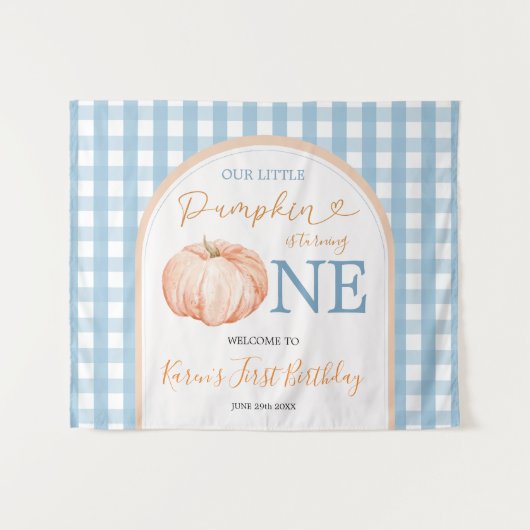 私たちの小さなスイートパンプキン 1歳の誕生日おめでとう タペストリー (正面(横))