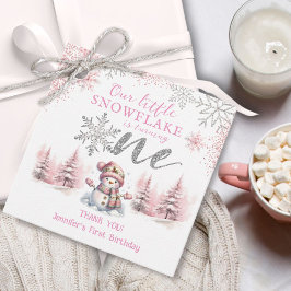 私たちの小さなスノーフレークの女の子ピンクシルバー1歳の誕生日 フェイバータグ