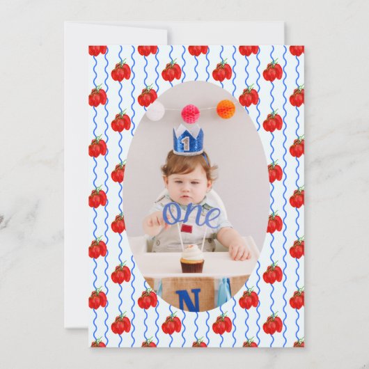 私たちの小さなトマトは1日の誕生日の写真を回す 招待状 (裏面)