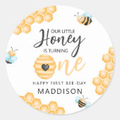 私たちの小さなハチの子 | 初誕生日写真 ラウンドシール (正面)