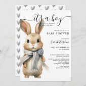 私たちの小さなバニーは男の子の赤ちゃんシャワーの途中にある 招待状 (正面/裏面)