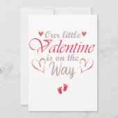 私たちの小さなバレンタインは、妊娠中の贈り物を途中にある 招待状 (裏面)