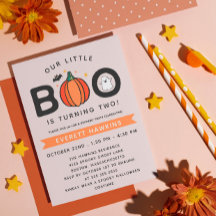 私たちの小さなブピンクハロウィーン誕生日パーティー