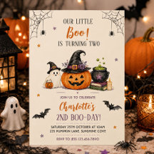私たちの小さなブーがハロウィンに2歳の誕生日を迎える ハロウィン2歳の誕生日