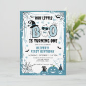 私たちの小さなブーは、1つの青い1歳の誕生日を回している 招待状 (スタンド正面)