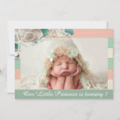 私たちの小さなプリンセスの誕生日キュートなロイヤルマリンシェル 招待状 (正面)